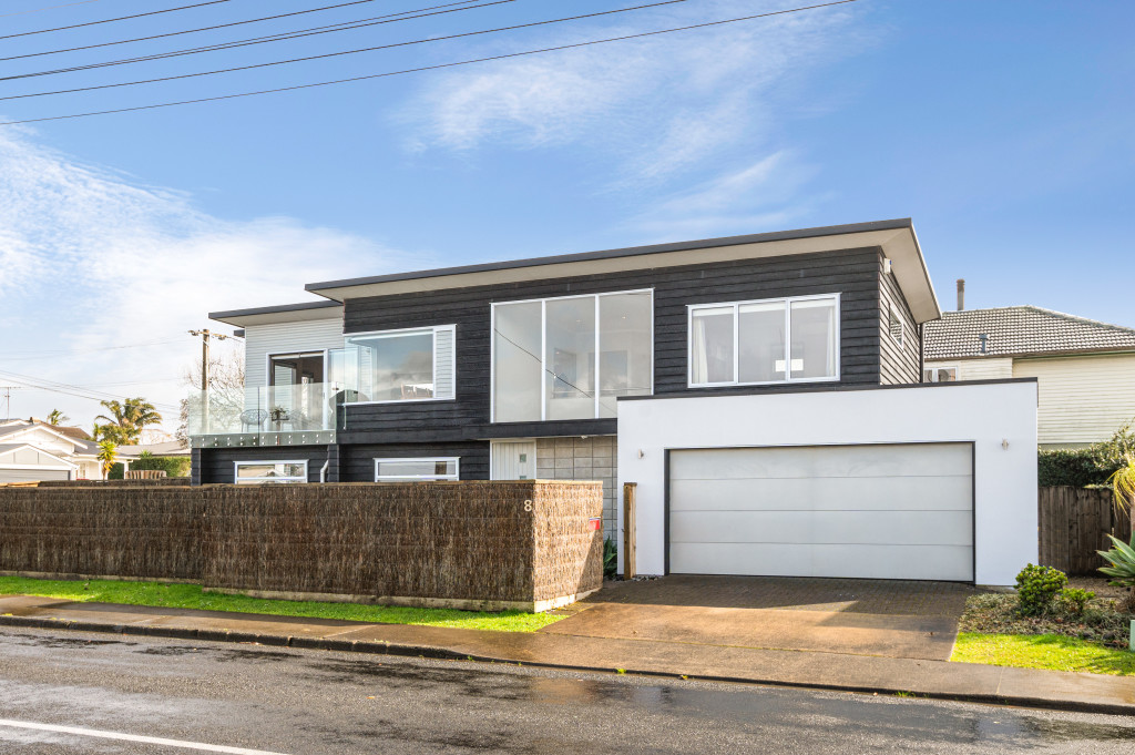 90 Roberts Avenue, Bayswater Auckland